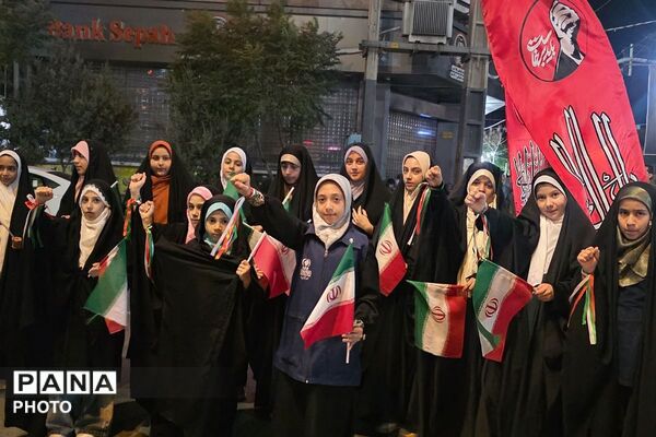 جشن آغاز امامت در شب‌های چراغانی