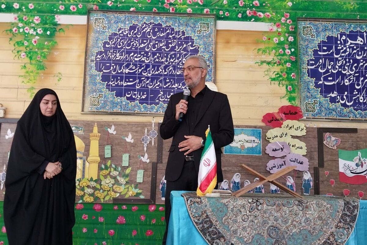 جشن عاطفه ها ، روز همدلی دانش‌آموزان 