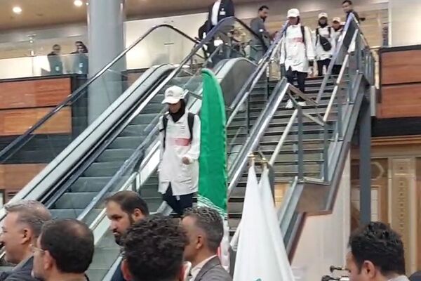 مراسم استقبال از کاروان ورزشی دانش‌آموزی «امید ایران» به میزبانی ناحیه دو شهرری 