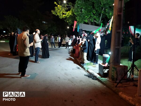 تجمعات شبانه پرشور در چهارراه هدایت مشهد