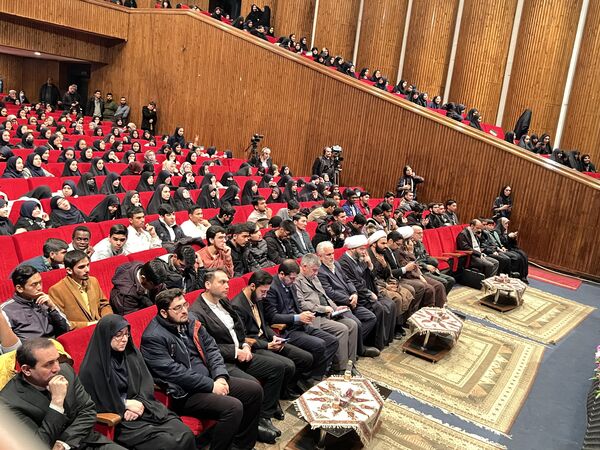اولین جشنواره فرهنگی و هنری «راه‌امین» در سالن حجاب 