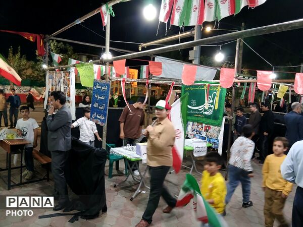 برپایی موکب فرهنگی توسط بسیج دانش آموزی و انجمن اسلامی دبیرستان نمونه آیت الله خامنه ای