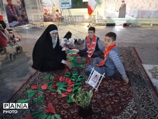 نمایشگاه نماز در حاشیه سی و سومین اجلاس نماز در مشهد مقدس 