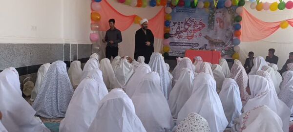 جشن تکلیف ۶۶۰ فرشته کوچک در جازموریان