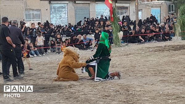 آیین باشکوه تعزیه حسینی در روستای عمان شهرستان درگزین