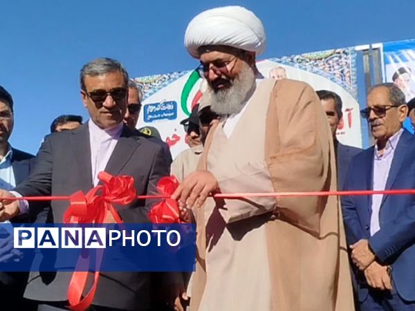 افتتاح نیروگاه خورشیدی ۳ مگاواتی (پیشرو صالح)  کاشمر با حضور استاندار خراسان رضوی