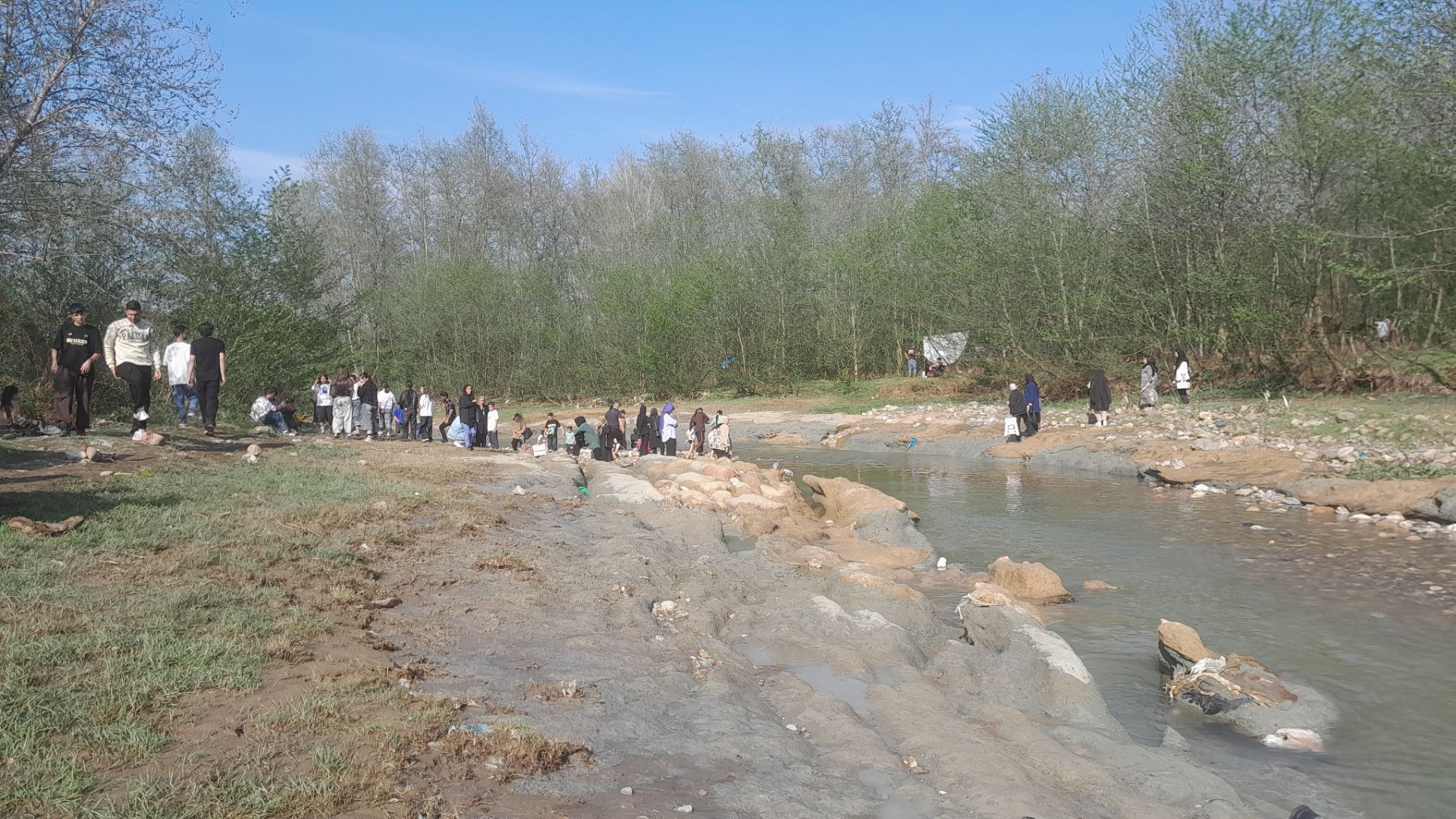 لولمان فومن، میزبان گرم خانواده‌ها و مسافران در روز طبیعت