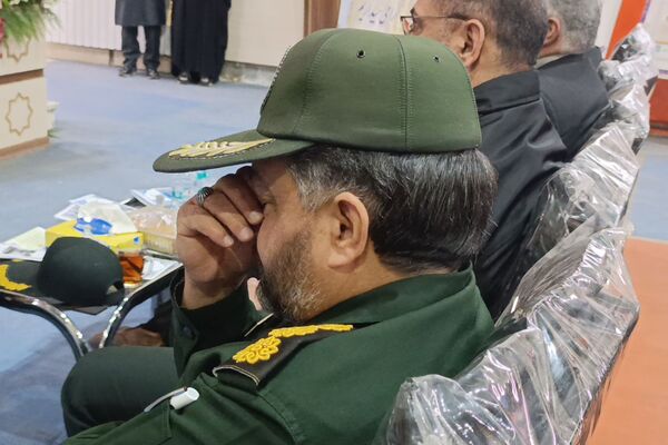جشن یاوران انقلاب در دبیرستان محبی نیشابور 