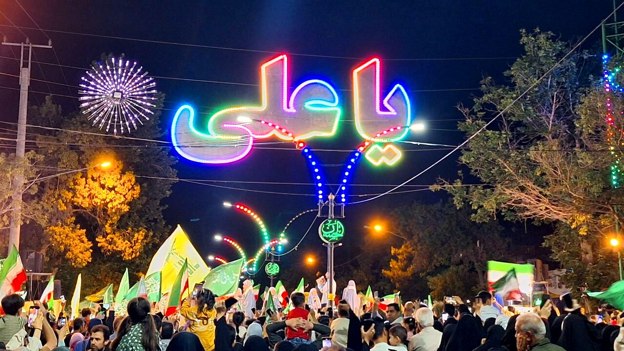 برنامه‌های فرهنگی و هنری در مسیر چهارراه نخریسی تا چمن