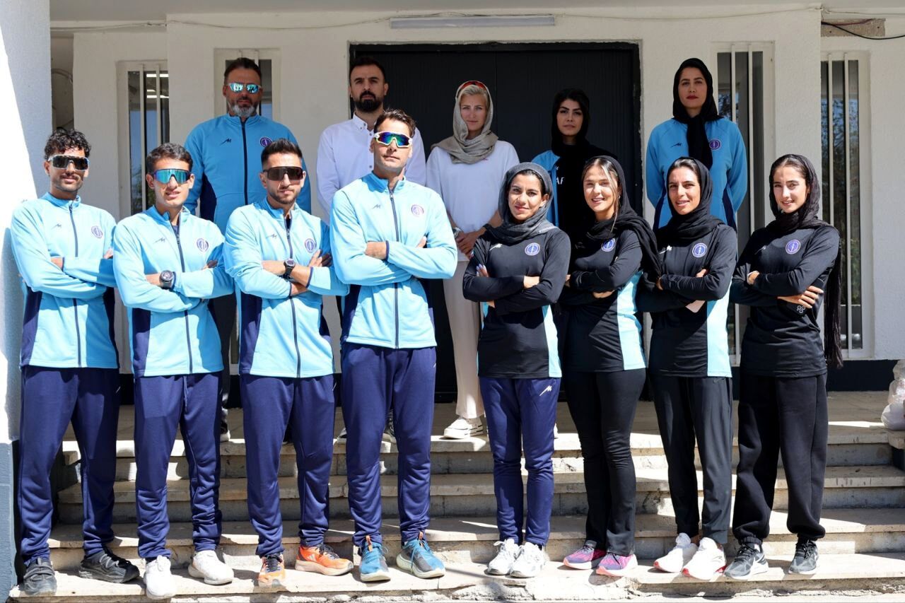 افتخارآفرینی تیم روئینگ ایران در هایفونگ با کسب سه مدال