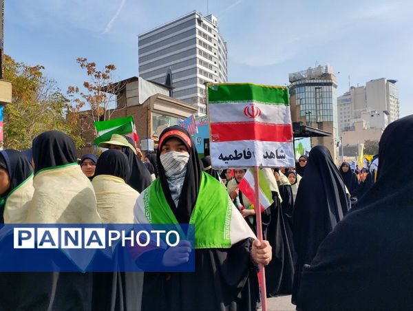 راهپمایی ۱۳ آبان در مشهد