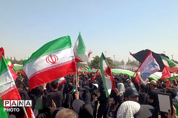  میدان انقلاب گواه بر پیمانی ناگسستنی