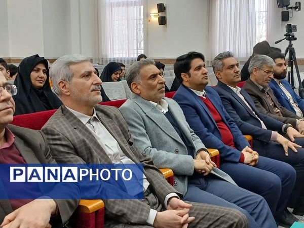 آیین تکریم و تجلیل از پژوهشگران برتر ناحیه۶