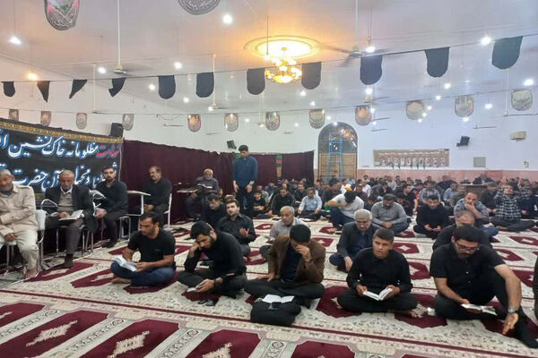 محفل انس با قرآن کریم در مدرسه نمونه رازی منطقه سعدآباد