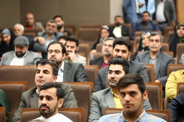 آیین تقدیر از معلمان نمونه استان قم