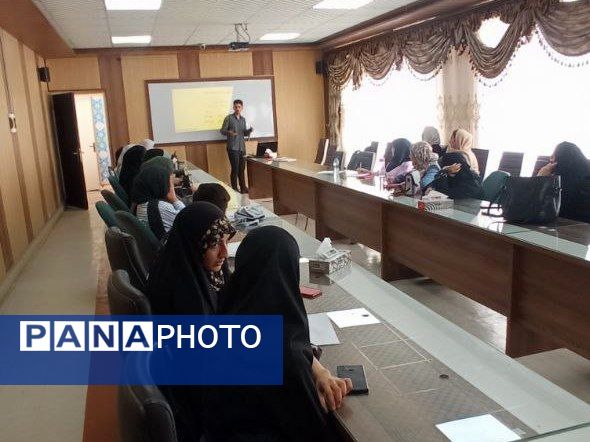 دوره فوق پیشرفته گویندگی «گامی برای بیان شما» در خبرگزاری پانا آذربایجان شرقی