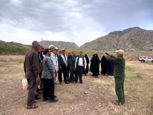 اعزام دانش‌آموزان بسیجی قم به اردوی راهیان نور غرب کشور