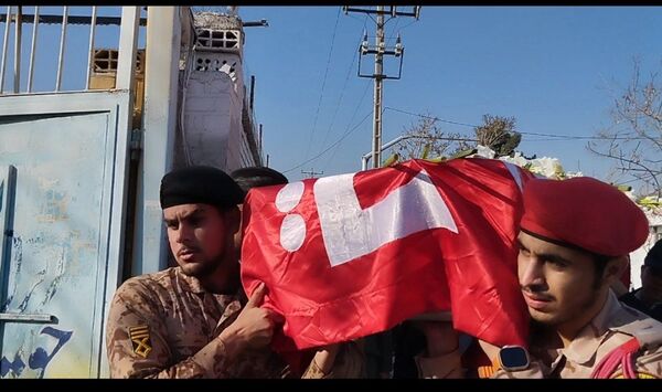 وداع با پیکر شهید گمنام در دبیرستان شهید عباسی یک مشهد
