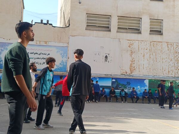 ورزش، نشاط، رفاقت؛ یک روز متفاوت در هنرستان شیخ‌الرئیس مشهد 