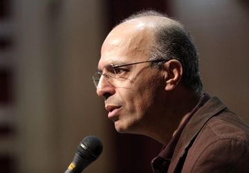 محسن هجری: وضعیت ادبیات کودک و نوجوان در ایران نگران‌کننده است