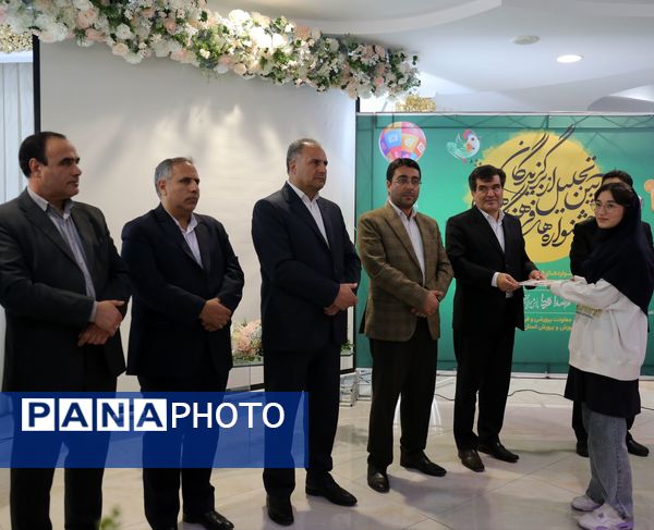 آیین تجلیل از برگزیدگان جشنواره‌های فرهنگی و هنری شمال‌غرب کشور در تبریز