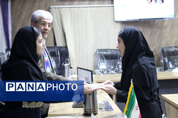 نشست استانی شورای دانش‌آموزی کهگیلویه‌ و بویراحمد با هدف ارزیابی عملکرد شوراها 