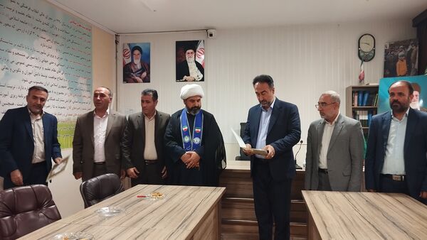 زنگ نماز متمرکز استانی در دبیرستان شهید پناهی ناحیه 3 کرج  نواخته شد