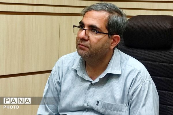 تجلیل از معاونین پرورشی در ناحیه دو شهرری 