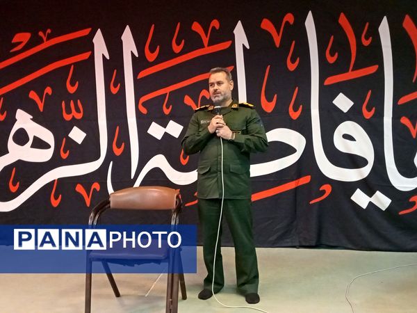 تقدیر از بسیجیان نمونه به‌مناسبت هفته بسیج 