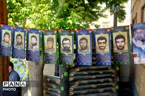 سالروز آزادسازی خرمشهر در دبستان نشاط و دبیرستان رضوان 