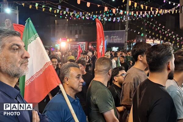 شبی پرنشاط در تجمعات شبانه رباط‌کریم