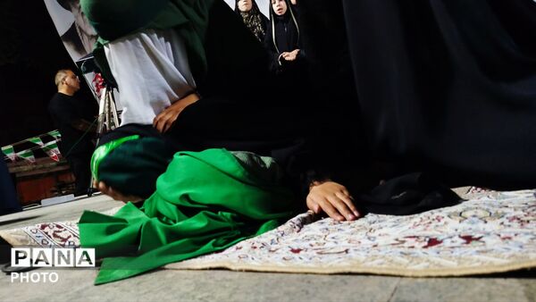 روایت مظلومیت طفل سه ساله ابا عبدالله الحسین در تجمعات شبانه 