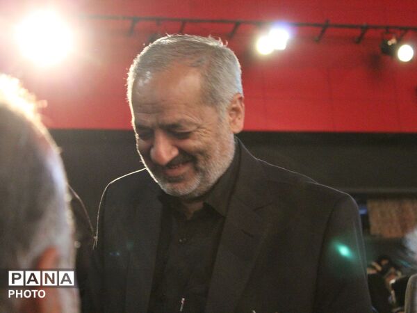  آیین رونمایی از مستند سایه برادرم با حضور وزیر آموزش و پرورش در مشهد