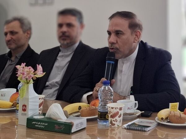 بازدید از مرکز خانه چتر موسسه خیریه گلستان علی(ع)