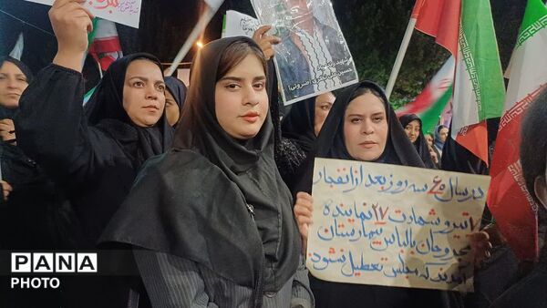 طوفان مردم غیور کوهدشت در موج هفتادودوم