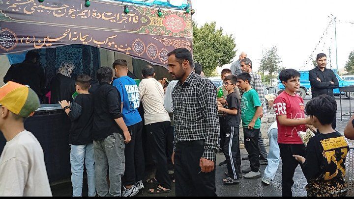 موکب دانش آموزی ،جلوه ای از عشق حسینی