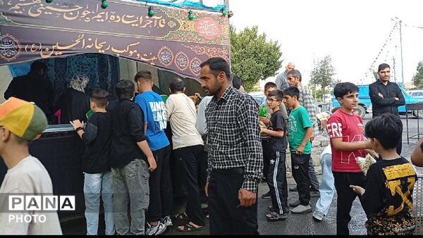 موکب دانش آموزی ،جلوه ای از عشق حسینی