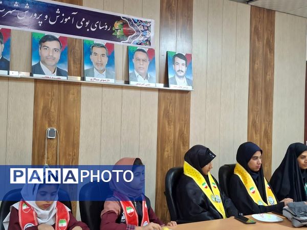 مراسم تجلیل از خبرنگاران پانای حاجی آباد