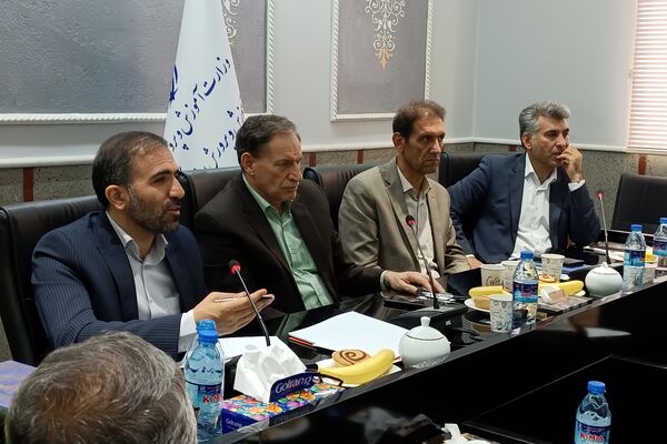 برگزاری نشست ستاد راهبری نماد و بازدید از مدارس