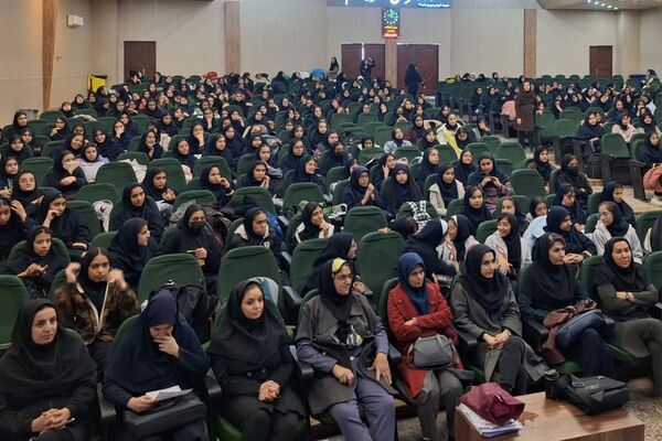 از ظهور نور تا درخشش فجر در دبیرستان پویش