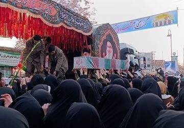 بدرقه شهدای گمنام در شهر آشخانه