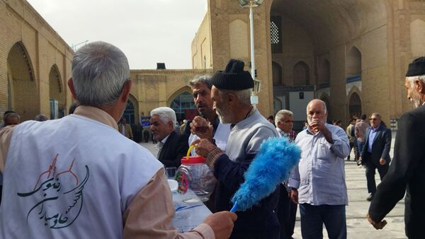 گذری بر فعالیت چایخانه مسجد جامع در روز جمعه 