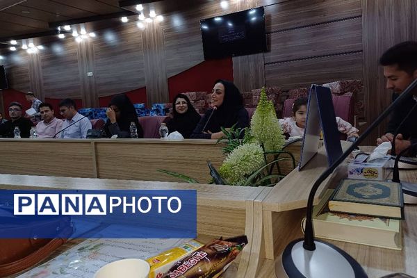 مراسم تجلیل از مشاوران مدارس ملارد در اردوگاه شهید محمد منتظری