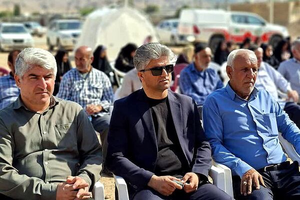 برگزاری اردوی کتابخوانی و رویداد خدمات‌رسانی در روستای سراب‌بیز باشت