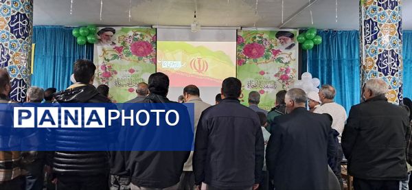 جشن میلاد امام زمان(عج) و گرامیداشت دهه فجر در مسجد بقیة الله شوراب صغیر