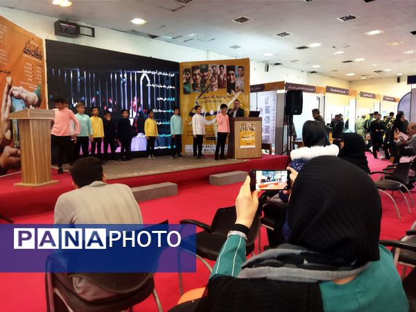 نمایشگاه یاریگران زندگی، فرصت خوبی برای  ترویج نهضت فرهنگی و اجتماعی