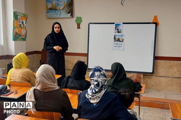 تلاقی سلامت روان و مشارکت دانش‌آموزان؛ آغاز هفته بهداشت روان همزمان با انتخابات همیار مشاور