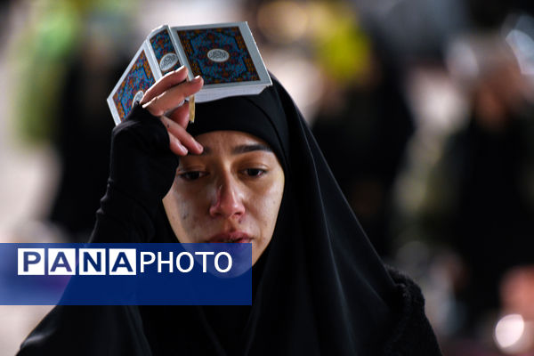 مراسم احیاء سومین شب قدر در مسجد مقدس جمکران