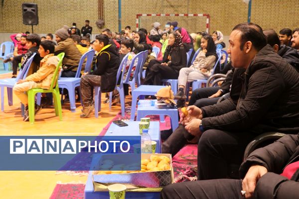 برگزاری جشن بزرگ انقلاب و نیمه شعبان در سالن خلیج فارس آشخانه 