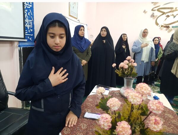  جلسه انجمن اولیا و مربیان در دبیرستان فرهنگیان ناحیه ۷مشهد 